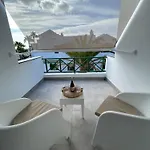 Lejlighed Izaro Atico De Lujo Cerca De Playa Dorada