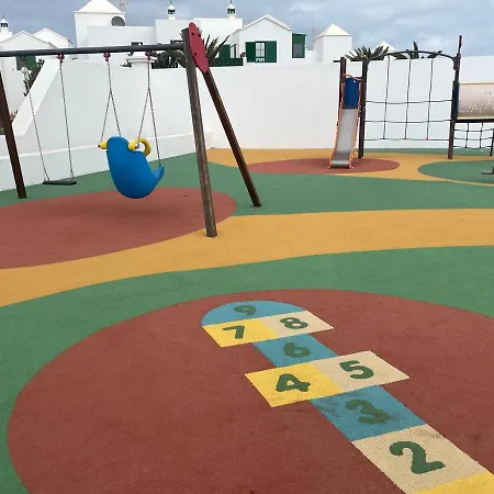 Izaro Atico De Lujo Cerca De Playa Dorada Apartman Playa Blanca