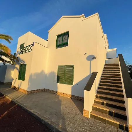 Апартаменты Izaro Atico De Lujo Cerca De Playa Dorada *