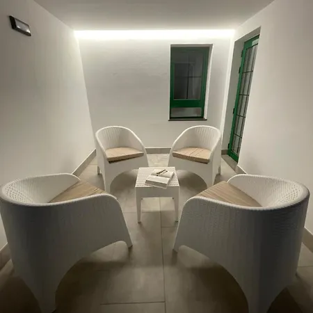 Апартаменты Izaro Atico De Lujo Cerca De Playa Dorada