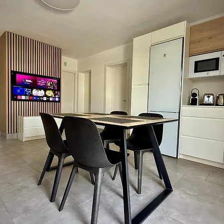 Izaro Atico De Lujo Cerca De Playa Dorada Appartement *