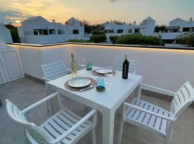 Izaro Atico De Lujo Cerca De Playa Dorada * Playa Blanca (Lanzarote)