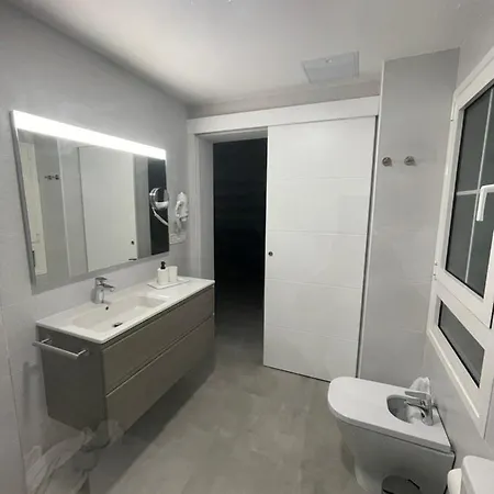 Appartement Izaro Atico De Lujo Cerca De Playa Dorada *