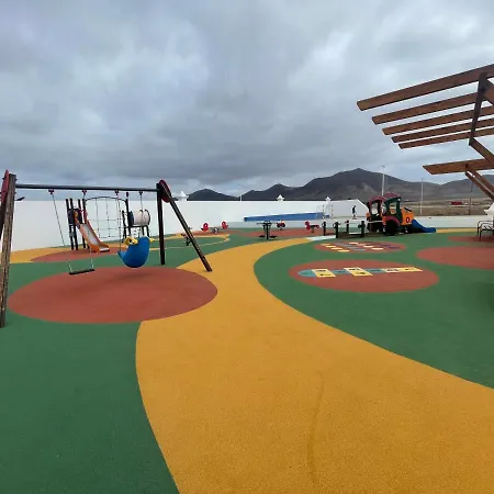 Izaro Atico De Lujo Cerca De Playa Dorada Appartement *