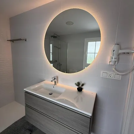 Izaro Atico De Lujo Cerca De Playa Dorada Apartamento