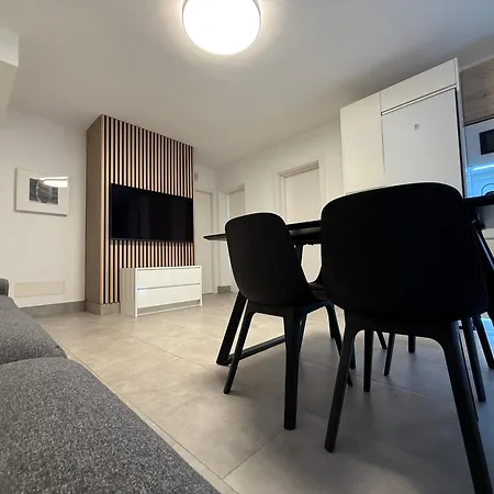 Apartamento Izaro Atico De Lujo Cerca De Playa Dorada *