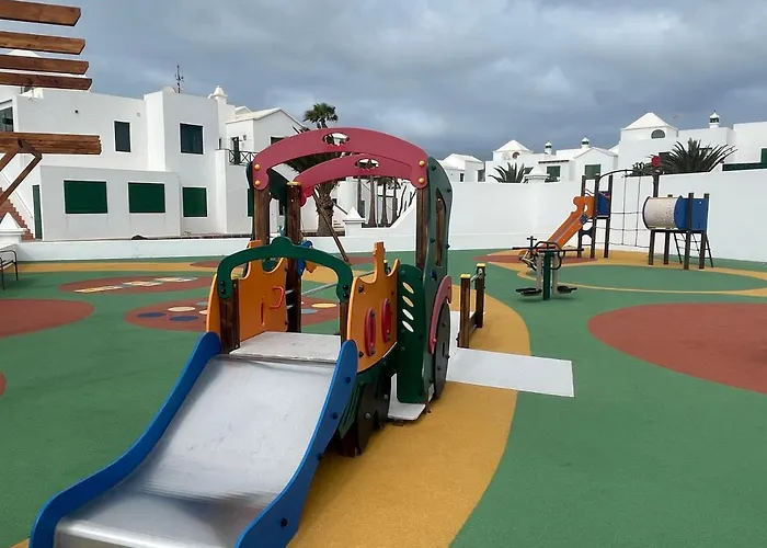 דירה Izaro Atico De Lujo Cerca De Playa Dorada